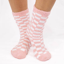 Load image into Gallery viewer, Women&#39;s Checkerboard Snuggle Socks   Pink/White   One Size
