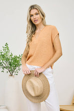 Load image into Gallery viewer, SPLIT NECK SHORT SLEEVE KNIT PULLOVER: PEACH
