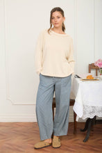 Load image into Gallery viewer, CREW NECK RIBBED LONG SLEEVE KNIT TOP : OATMEAL
