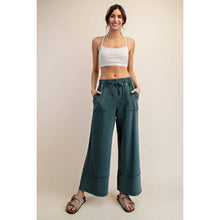 Load image into Gallery viewer, MINERAL WASHED WIDE LEG PANT: Mocha
