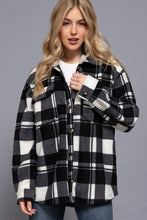Load image into Gallery viewer, Long Sleeve Check Printed Fleece Shacket: BRG-burgundy
