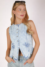 Load image into Gallery viewer, Acid Washed Denim Causal Vest: INDIGO
