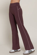 Load image into Gallery viewer, Waist Band Contrast Piping Detail Workout Pants: RED-red/off white / S
