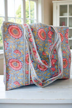 Load image into Gallery viewer, Vacation Haze Floral Tote Bag
