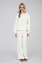 Load image into Gallery viewer, WASHED POCKET DETAIL LONG SLEEVE RIB KNIT TOP: CREAM
