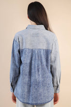 Load image into Gallery viewer, Mineral Washed Colorblock Striped Shirt Top: INDIGO

