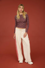 Load image into Gallery viewer, POLKA DOT BOAT NECK RIBBED LONG SLEEVE KNIT TOP: MAROON
