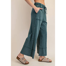 Load image into Gallery viewer, MINERAL WASHED WIDE LEG PANT: Mocha
