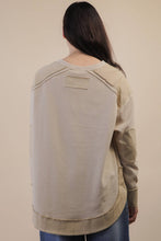 Load image into Gallery viewer, Mineral Washed Elbow Patch Contrast Knit Top: MOCHA
