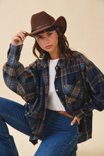 Load image into Gallery viewer, Kambrie Plaid Flannel Shirt: Blue Multi / Contemporary

