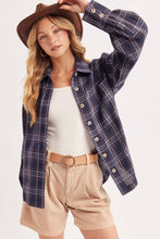 Load image into Gallery viewer, BUTTON DOWN FLANNEL PLAID SHIRT TOP: IVORY/BROWN

