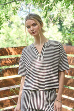 Load image into Gallery viewer, STRIPE SHORT SLEEVE DROP SHOULDER BOXY KNIT TOP : BROWN
