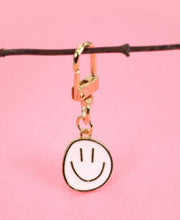Load image into Gallery viewer, Smiley Happy Face Keychain
