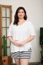 Load image into Gallery viewer, PLUS WASHED RELAXED SHORT SLEEVE V NECK KNIT TOP: VINTAGE BLUE
