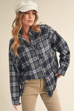 Load image into Gallery viewer, Noelle Flannel Shirt: Oat
