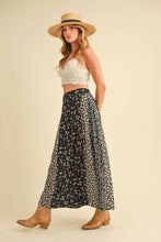Load image into Gallery viewer, Melanie Skirt: Black Floral
