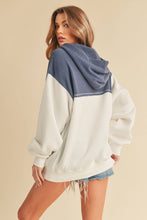 Load image into Gallery viewer, Lari Hooded Sweatshirt: White / Blue / Pullover
