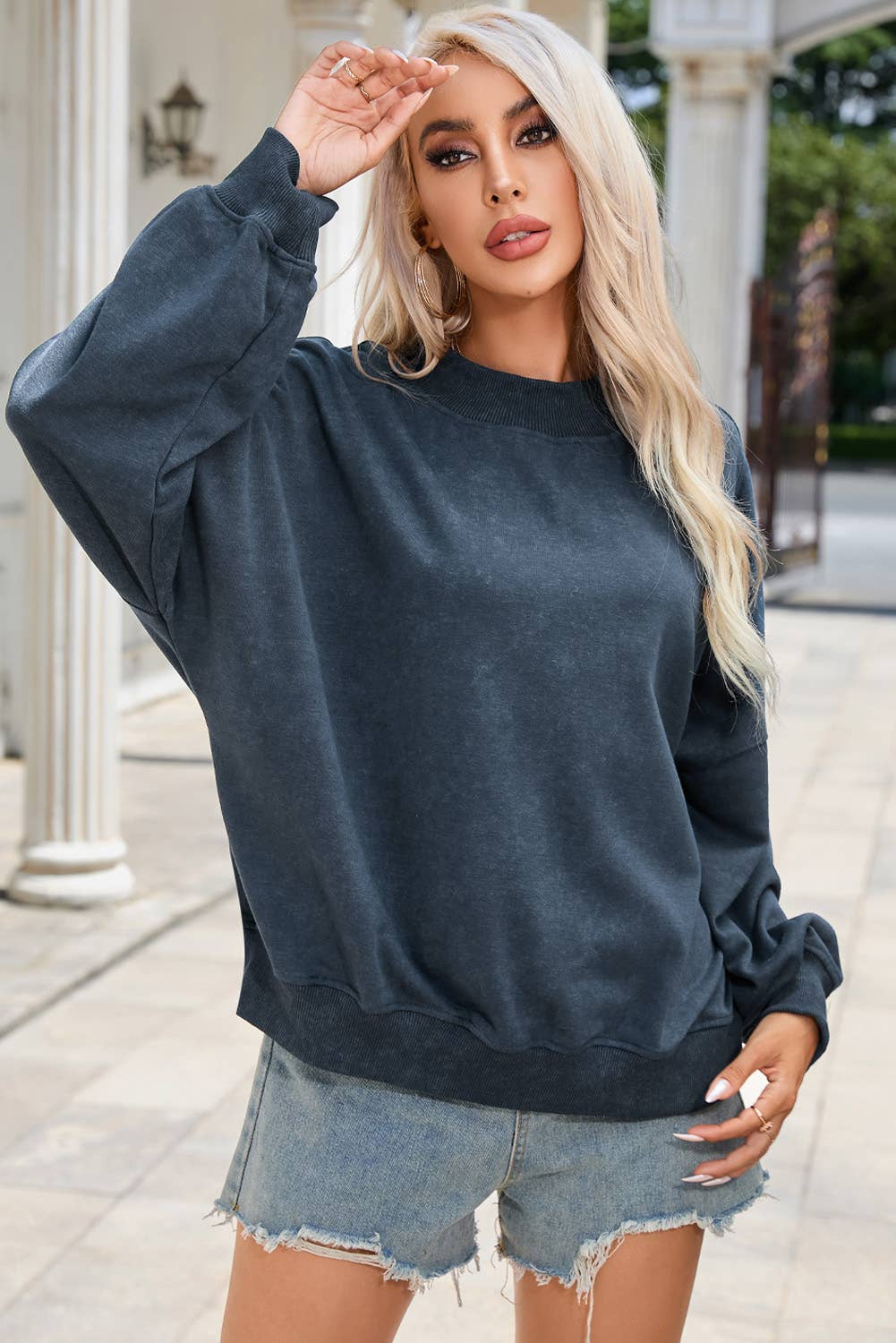 Solid Color Drop Shoulder Crew Neck Pullover Sweatshirt: Blue
