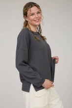 Load image into Gallery viewer, CREW NECK RIBBED LONG SLEEVE KNIT TOP : OATMEAL
