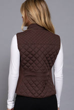 Load image into Gallery viewer, Suede Piping Detail Rib Quilted Padding Vest: BLK-black / S
