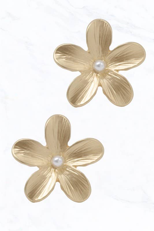 Gold Flower Pearl Stud Earrings: Gold