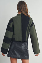 Load image into Gallery viewer, Color Block Mock Turtleneck Sweater: NAVY / IVORY
