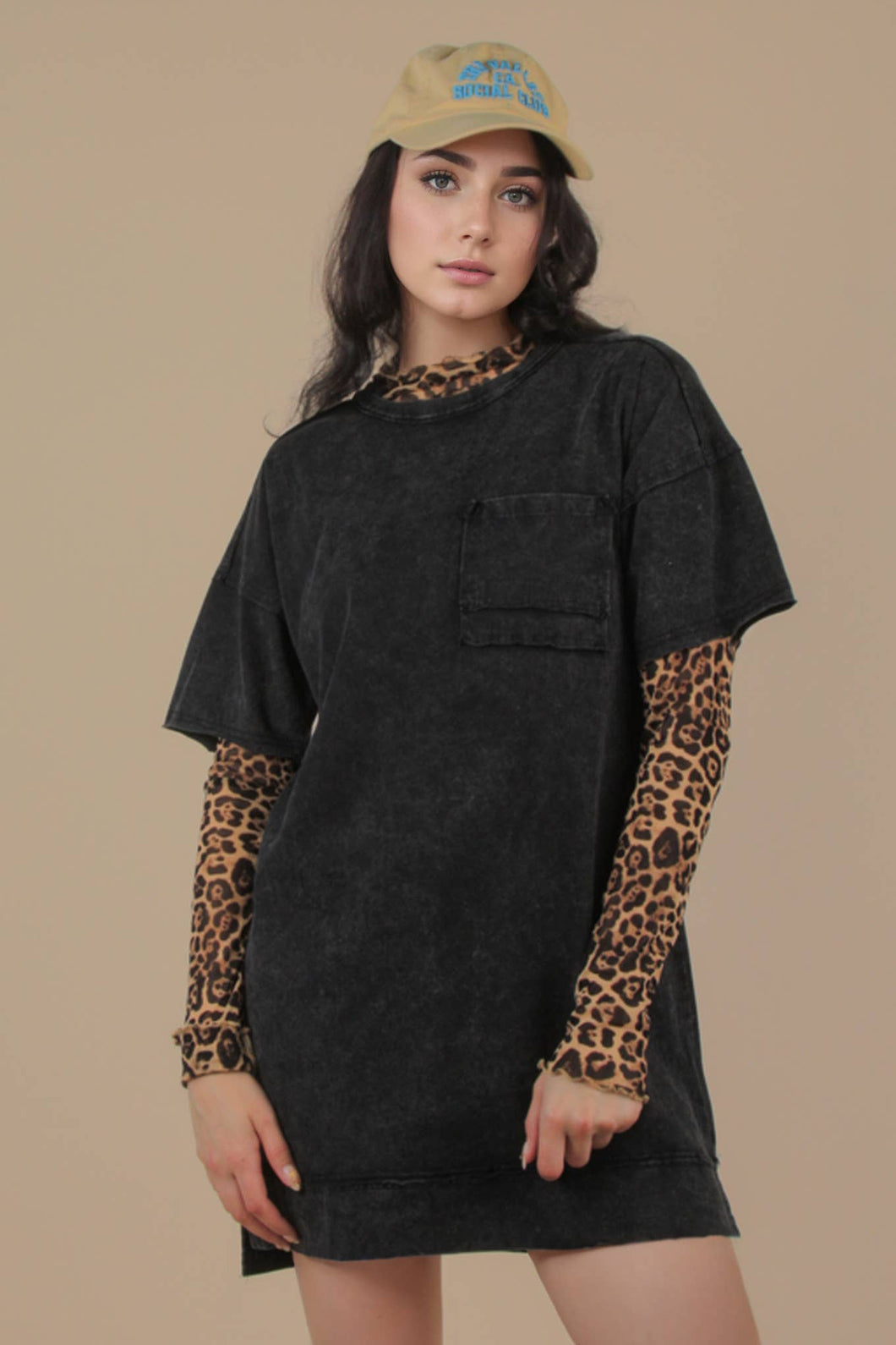 Mineral Washed Knit Oversized Shift Mini Dress: BLACK