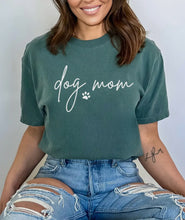 Load image into Gallery viewer, Dog mom tee
