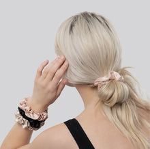 Load image into Gallery viewer, Satin sleep scrunchies - 5 pieces
