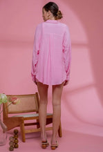 Load image into Gallery viewer, Pink gauze button down top
