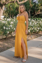 Load image into Gallery viewer, Yellow maxi dress
