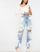 Load image into Gallery viewer, High Rise 90’s Boyfriend jeans SKUKCBFJ

