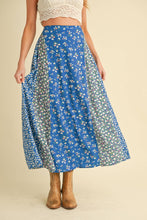 Load image into Gallery viewer, Melanie Skirt: Black Floral
