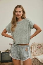 Load image into Gallery viewer, WASHED SHORT SLEEVE BOXY KNIT TOP : OLIVE
