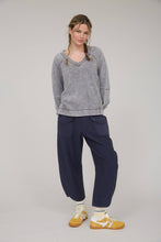 Load image into Gallery viewer, WASHED V NECK EXPOSED SEAM LONG SLEEVE KNIT TOP: INDIGO BLUE
