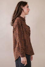 Load image into Gallery viewer, Oversized Leopard Printed Button Down Shirt: MOCHA MIX
