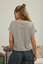 Load image into Gallery viewer, WASHED SHORT SLEEVE BOXY KNIT TOP : COCOA
