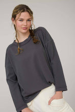 Load image into Gallery viewer, CREW NECK RIBBED LONG SLEEVE KNIT TOP : OATMEAL
