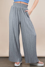Load image into Gallery viewer, Leopard Print &amp; Solid Wide Leg Pleated Pants: MOCHA LEOPARD
