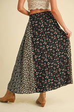 Load image into Gallery viewer, Melanie Skirt: Black Floral
