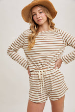 Load image into Gallery viewer, STRIPED KNIT PULLOVER TOP: NAVY
