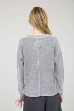 Load image into Gallery viewer, WASHED POCKET DETAIL LONG SLEEVE RIB KNIT TOP: CREAM
