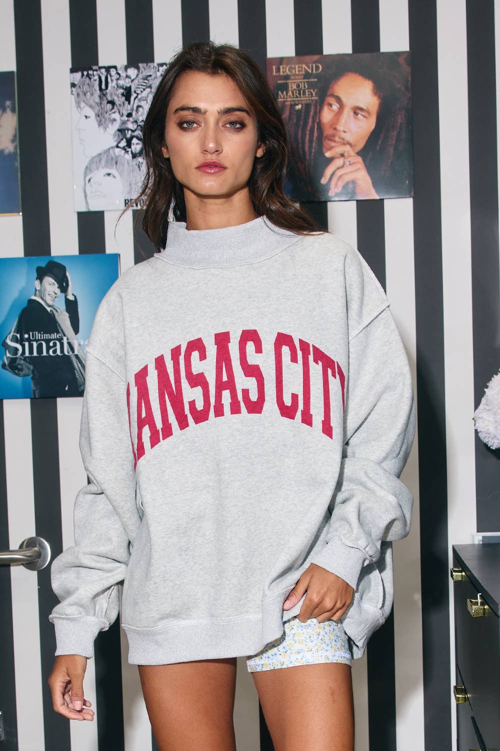 KANSAS 'KANSAS CITY & KC' Reversible Mock-neck Sweatshirt: HEATHER GRAY
