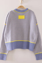 Load image into Gallery viewer, 12W3691N-Contrast Trim Stripe Knit Sweater: BLUE / S-M-L/2-2-2

