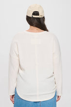 Load image into Gallery viewer, PLUS SOLID NOTCH NECK KNIT TOP: BURGUNDY
