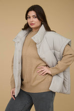 Load image into Gallery viewer, PLUS OVERSIZED SNAP BUTTON PUFFER VEST : DARK BROWN
