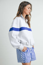 Load image into Gallery viewer, Two-Toned Half Zip Collar Sweatshirt: GREY / GREEN
