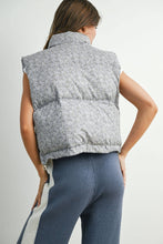 Load image into Gallery viewer, High Neck Floral Puffer Vest - BMJ7560: BLUSH / M

