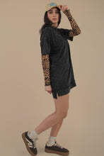 Load image into Gallery viewer, Mineral Washed Knit Oversized Shift Mini Dress: BLACK
