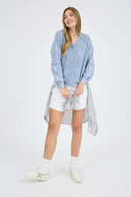 Load image into Gallery viewer, WASHED V NECK EXPOSED SEAM LONG SLEEVE KNIT TOP: INDIGO BLUE
